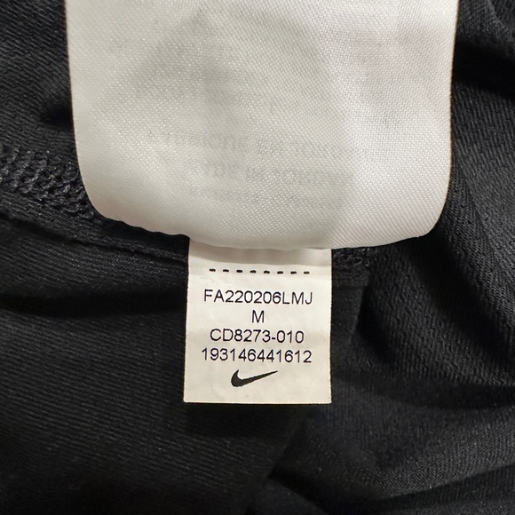 Nike 1/4 Zip Running Sweater | Excellent Condition! - Picture 4 of 4